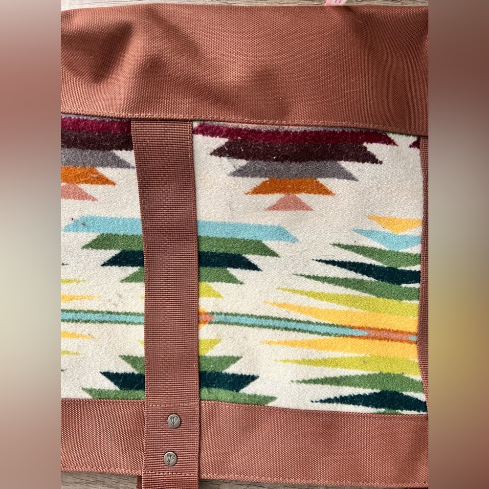 Pendleton Tote Bag - Euc - image 3